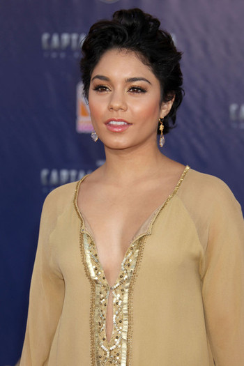 Vanessa+Hudgens+Captain+America+First+Avenger+6x0O5HsPQy9l