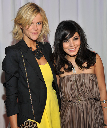 Vanessa+Hudgens+MYHABIT+com+Launch+QeECMmHK3CBl - Vanessa Hudgens