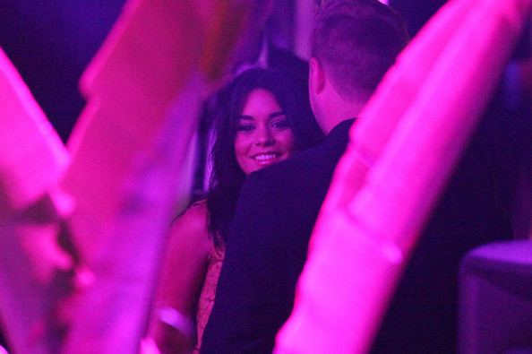 Vanessa+Hudgens+Stars+Baoli+Nightclub+2+YFt336motM-l - Vanessa Hudgens