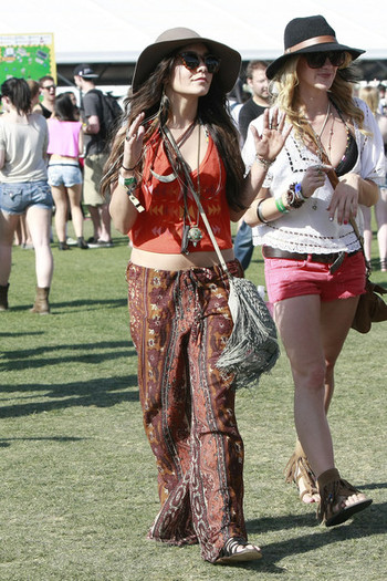 Vanessa+Hudgens+Vanessa+Hudgens+Coachella+Q6SCiaIpl20l