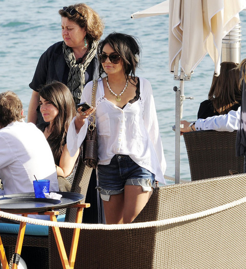 Vanessa+Hudgens+Vanessa+Hudgens+Hotel+Martinez+cuvVFX5d9pYl