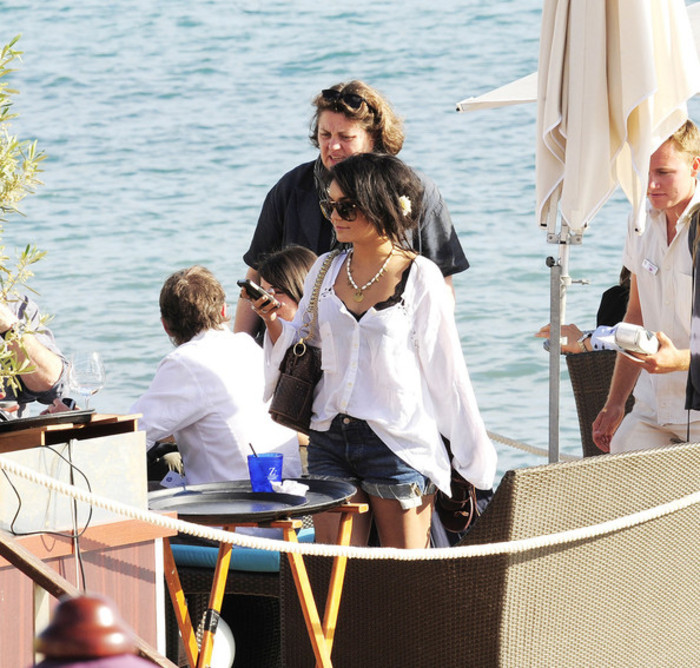 Vanessa+Hudgens+Vanessa+Hudgens+Hotel+Martinez+oYk54O9Wv_Jl - Vanessa Hudgens