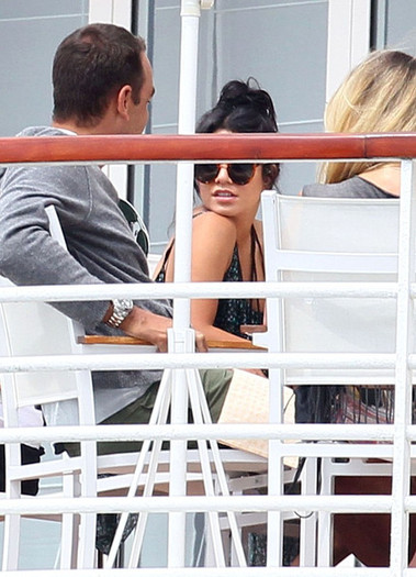 Vanessa+Hudgens+Vanessa+Hudgens+Lunch+Eden+ZF81QvwoDs_l - Vanessa Hudgens