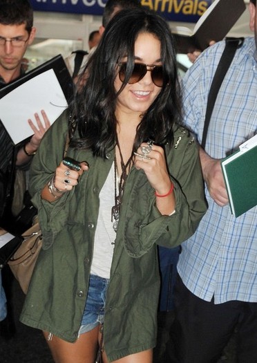Vanessa+Hudgens+Vanessa+Hudgens+Rosario+Dawson+decFqZfz201l