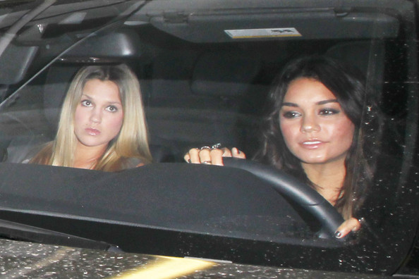 Vanessa+Hudgens+Vanessa+Hudgens+Trousdale+wdrzBXjFkjxl