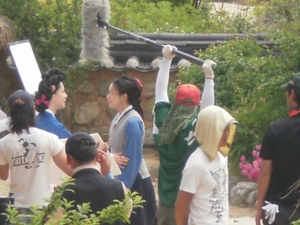 bts2p - 0 A-In spatele scenei nou-nou