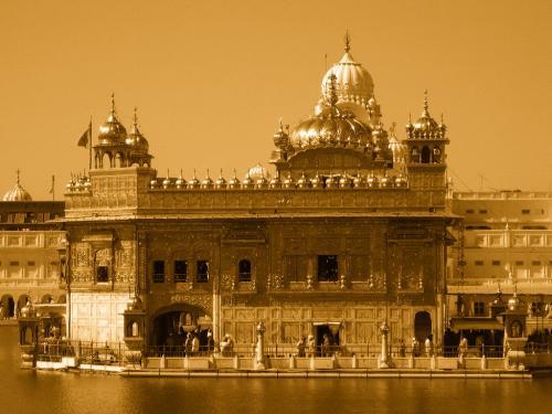 amritsar-poze-vacante-india-templul-de-aur - Temple ale zeilor hindusi