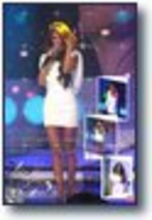 2-Dividida-entre-dos-amores-0-3767_th - Copy - Copy