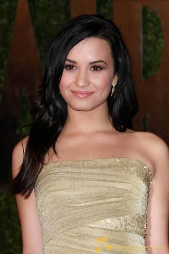 demi-lovato-demi-lovato-unveils-fan-tattoos