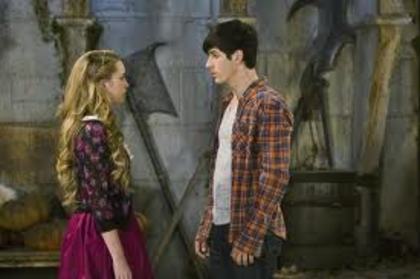  - Wizard of waverly place vs werewolves