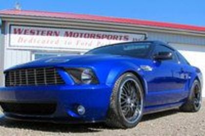 ford-mustang-cu-motor-de-aston-martin-52daacf1127043e6f-200-133-2-95-1