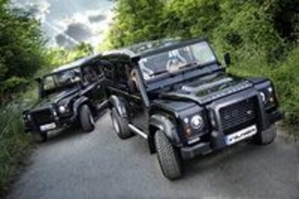 land-rover-defender-by-vilner-8cf36d698b1016d20-200-133-2-95-1