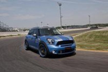 mini-countryman-s-by-romeo-ferraris-0df4fcf9f158fc117-200-133-2-95-1