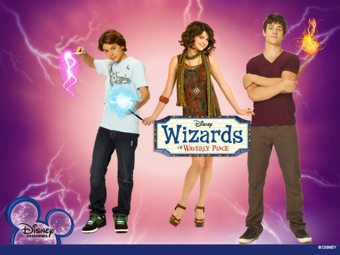 WIZARDS-OF-WAVERLY-PLACE-SEASON-3-WALLPAPERS-selena-gomez-10874842-1024-768