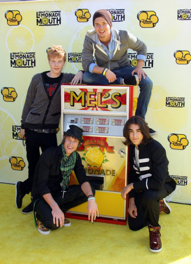 lemonademouth2