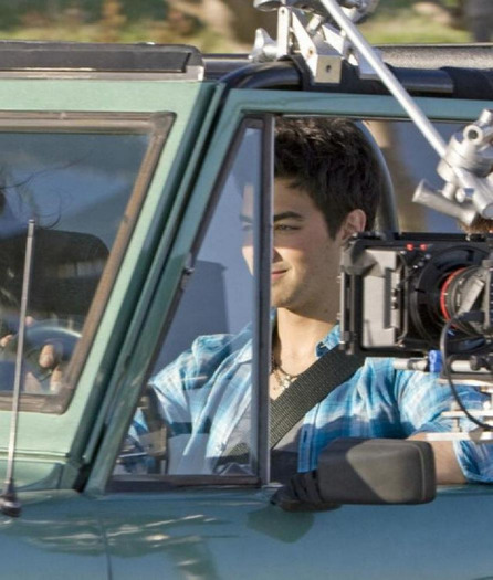 De ce te uiti la mine? - oo4