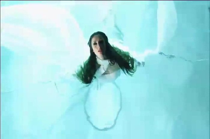 Anahi___Dividida_468 - Dividida