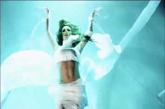 Anahi___Dividida_810 - Dividida