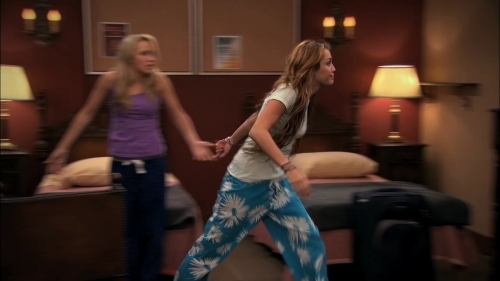 Miley Cyrus (154) - x - Miley Cyrus oo4