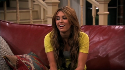 Miley Cyrus (294)