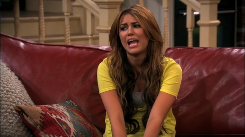 Miley Cyrus (297)
