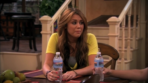 Miley Cyrus (339)