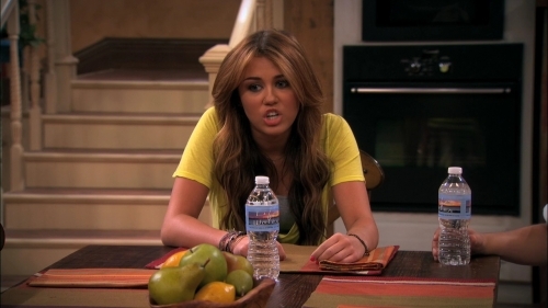 Miley Cyrus (344)