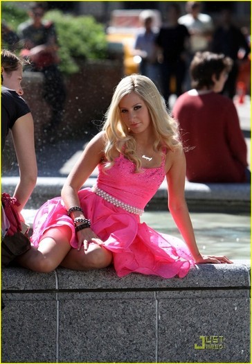 Ashley Tisdale (2) - x - Ashley Tisdale