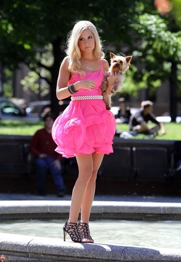 Ashley Tisdale (8) - x - Ashley Tisdale