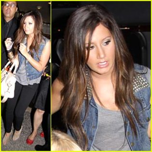 Ashley%20Tisdale%20(7) - disney 5