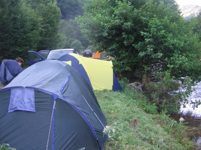 IMG_5370; Campare pe valea Iadului
