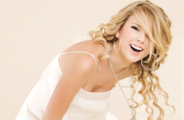 Taylor Swift (21) - x - Taylor Swift