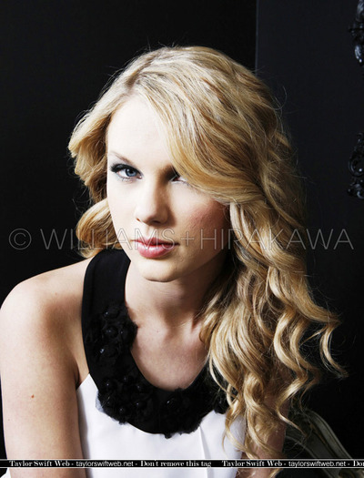 Taylor Swift (29) - x - Taylor Swift