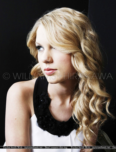 Taylor Swift (31) - x - Taylor Swift