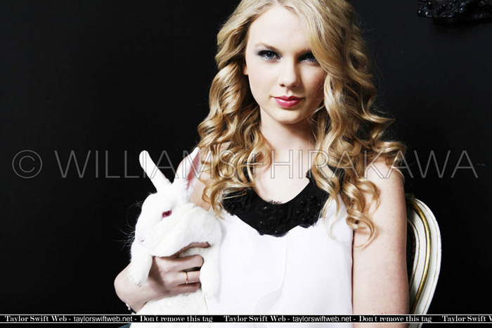 Taylor Swift (98)