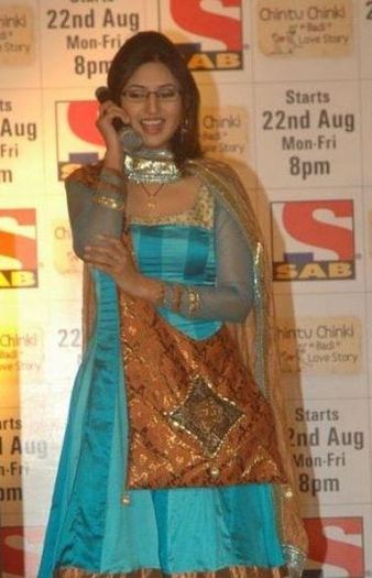 319338_10150298488481880_37941796879_7778753_4638238_n - divyanka tripathi 2011 2