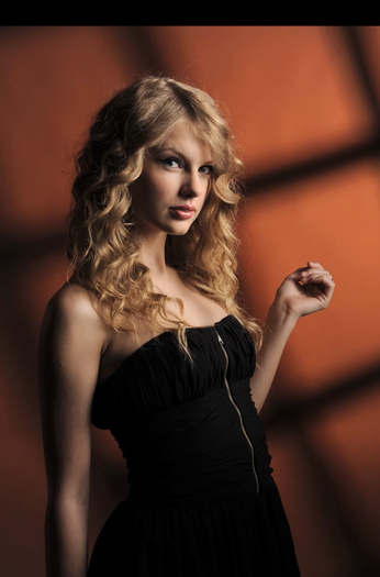 Taylor Swift (260) - x - Taylor Swift