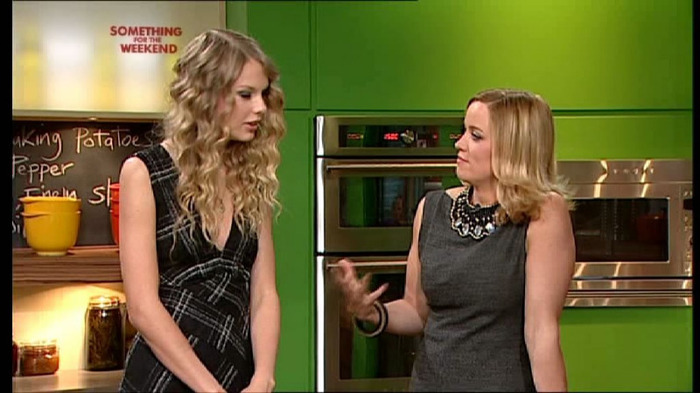 Taylor Swift (310)