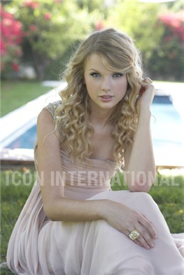 Taylor Swift (373)