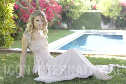 Taylor Swift (380)