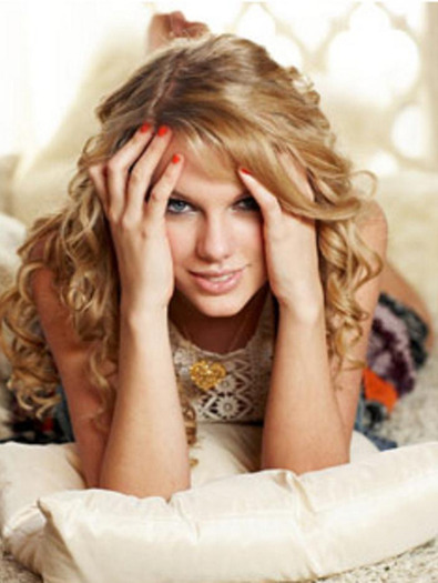 Taylor Swift (393)