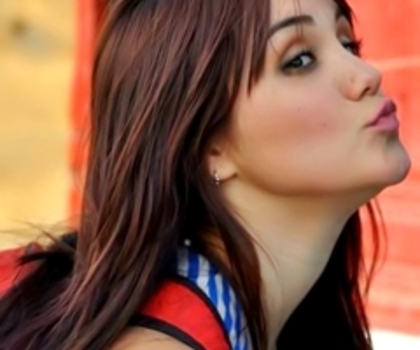 tumblr_lp0cnsYcFG1qddjy3o1_400_thumb - Dulce Maria capturi