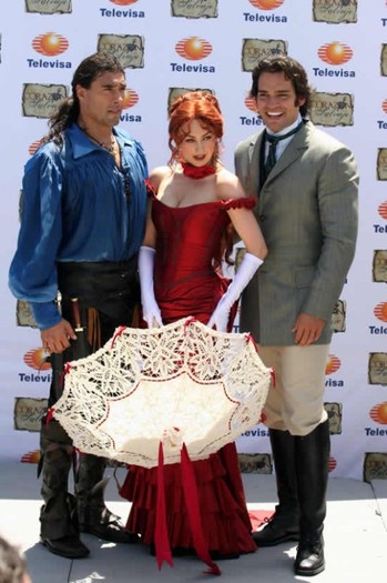 021arambula001 - Corazon salvaje2009