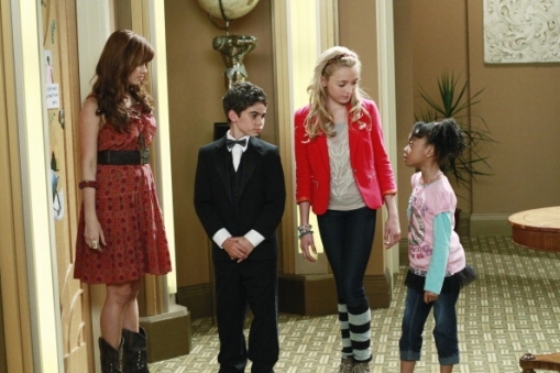 normal_008 - Jessie - Season 1 - Episode 1 - New - Nanny - New - York - Episode Stills