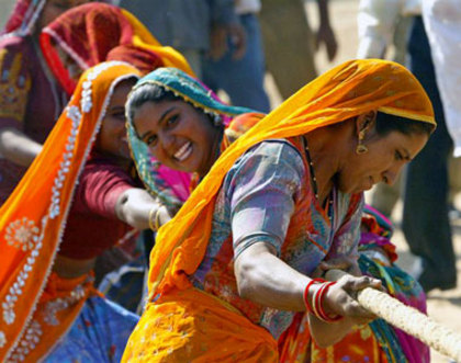 ladies[1] - COLORS OF INDIA