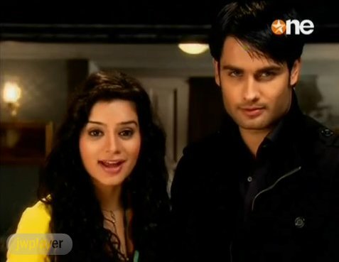 162884_180854605258473_158007917543142_665396_6130683_n - Vivian dsena