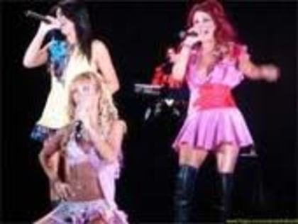 images (19) - 1-Amigas-1