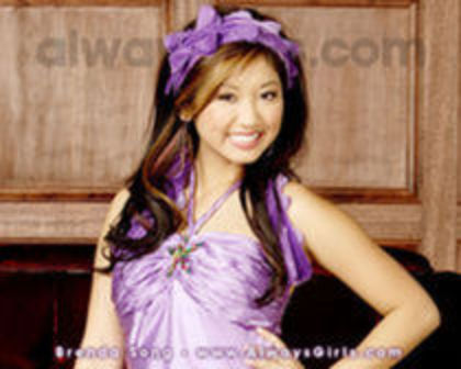 28941823_KSHONLYEL - sedinta foto brenda song3