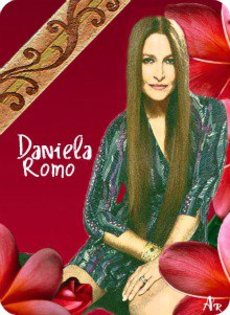 222642_221278591221224_100000172552696_1049356_522083_n - Daniela Romo