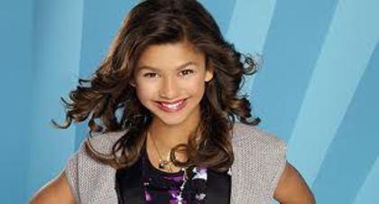 images (4) - Zendaya